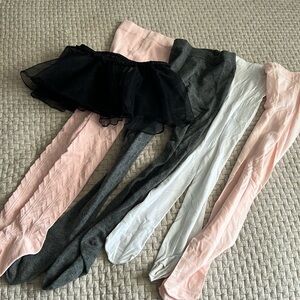 Girl’s set of 5 items. Like new! Size 5t/6